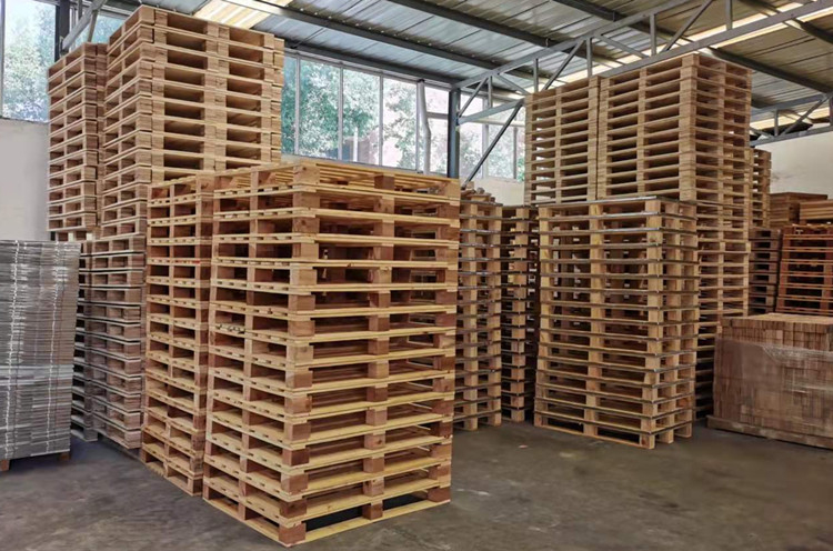 雙面木托盤有哪些優(yōu)點(diǎn)?